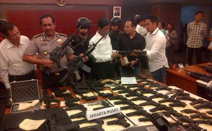 airsoft-gun-sitaan-polisi-nih2