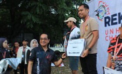 Penyerahan Hadiah